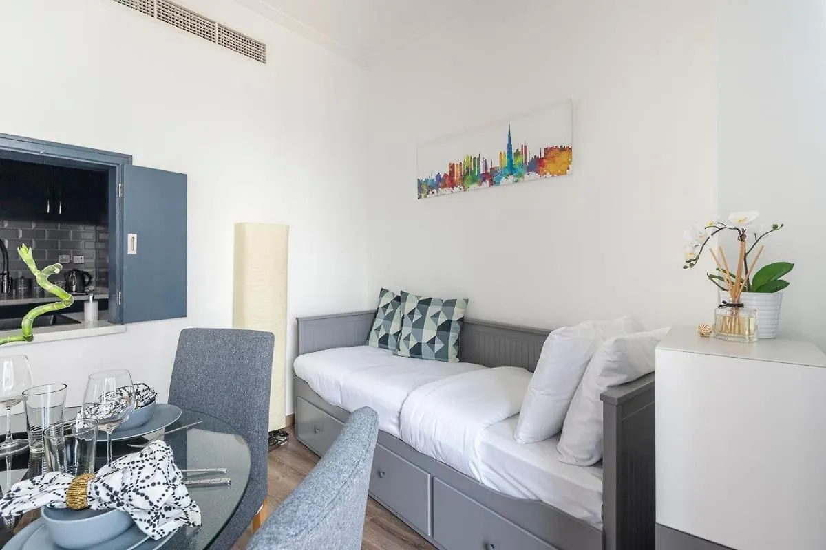 Frank Porter - South Ridge 3 Apartment Dubai United Arab Emirates